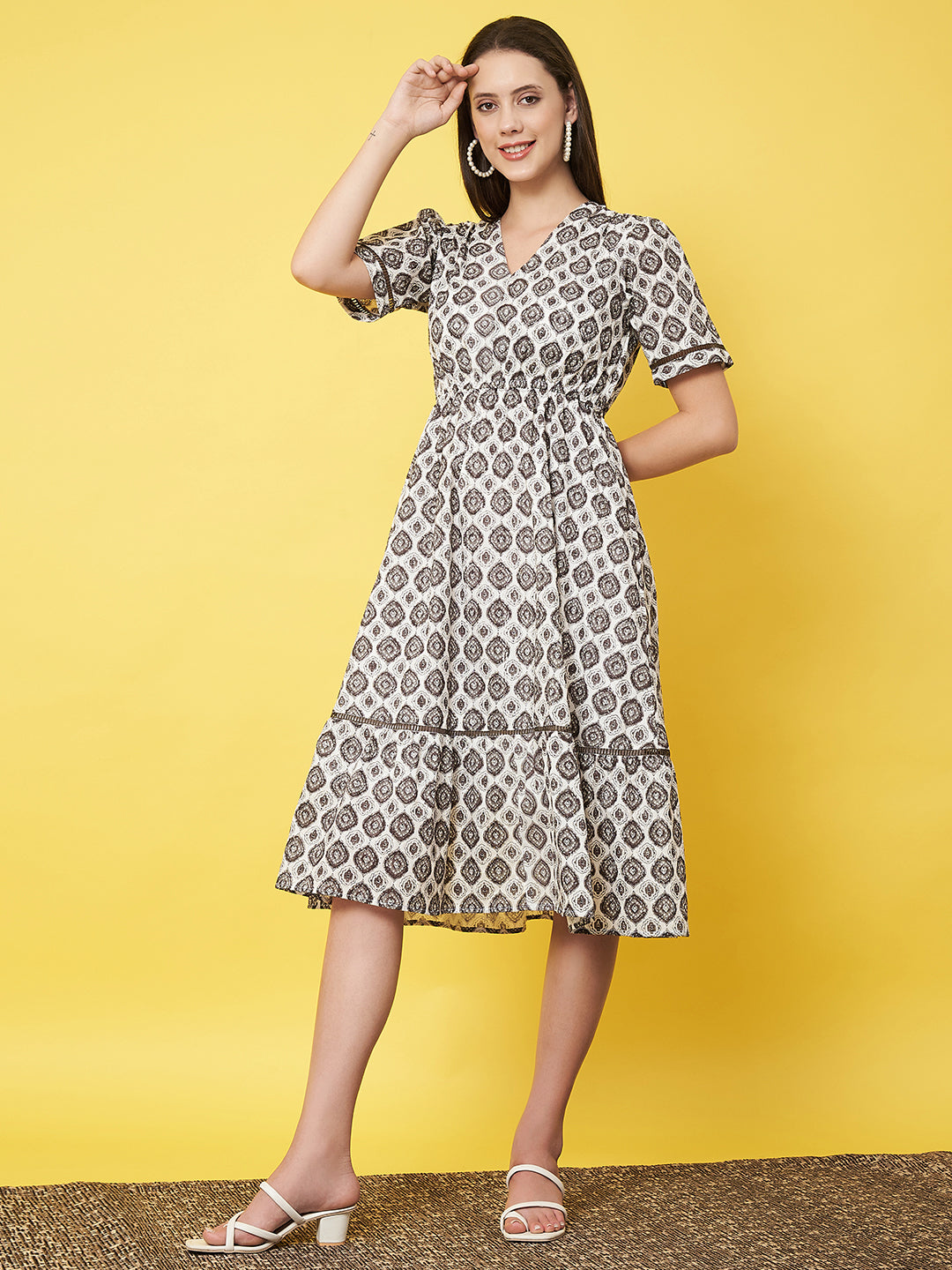 Stylish Grey Patterned Ruffled Dress