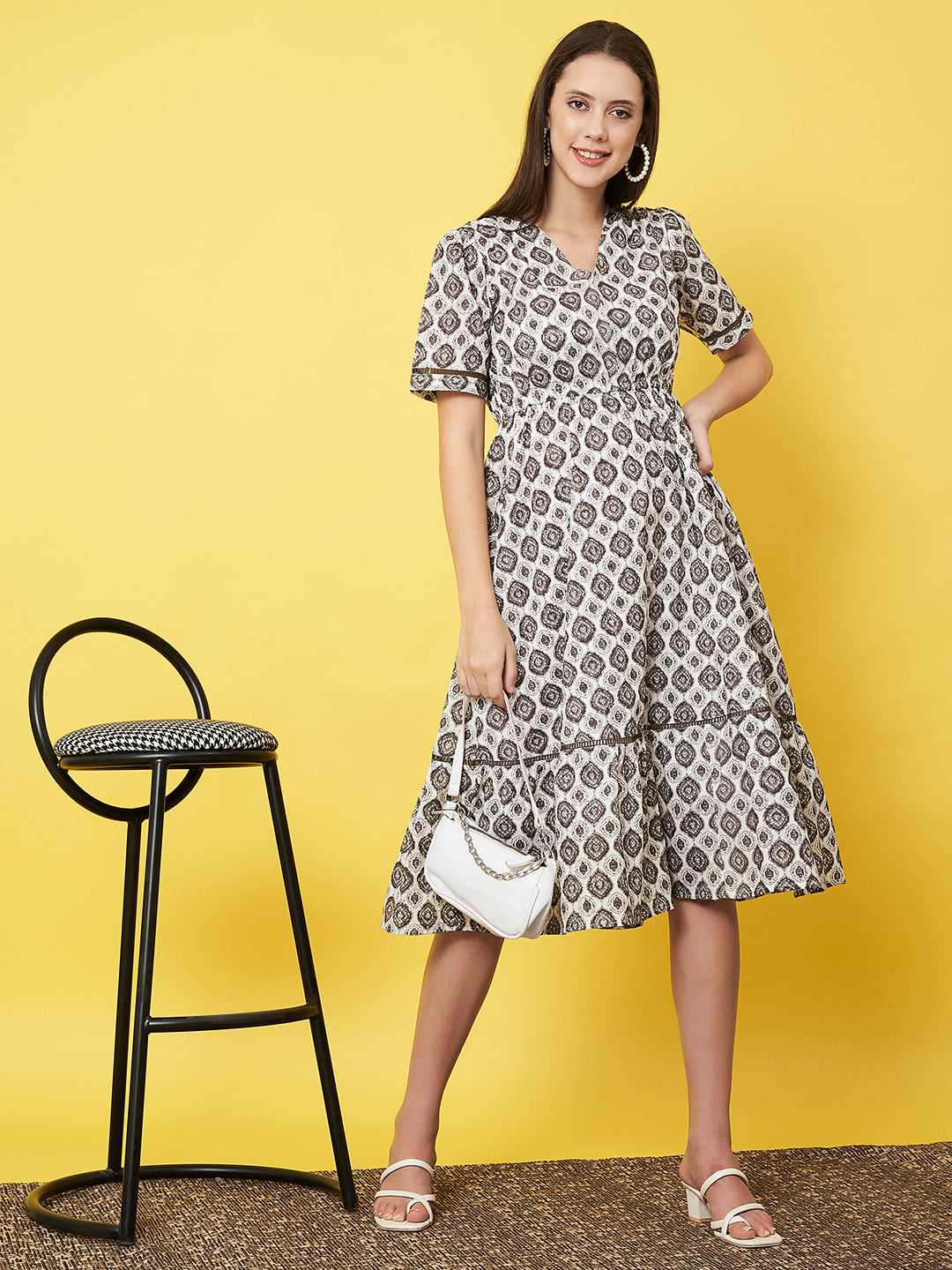 Stylish Grey Patterned Ruffled Dress