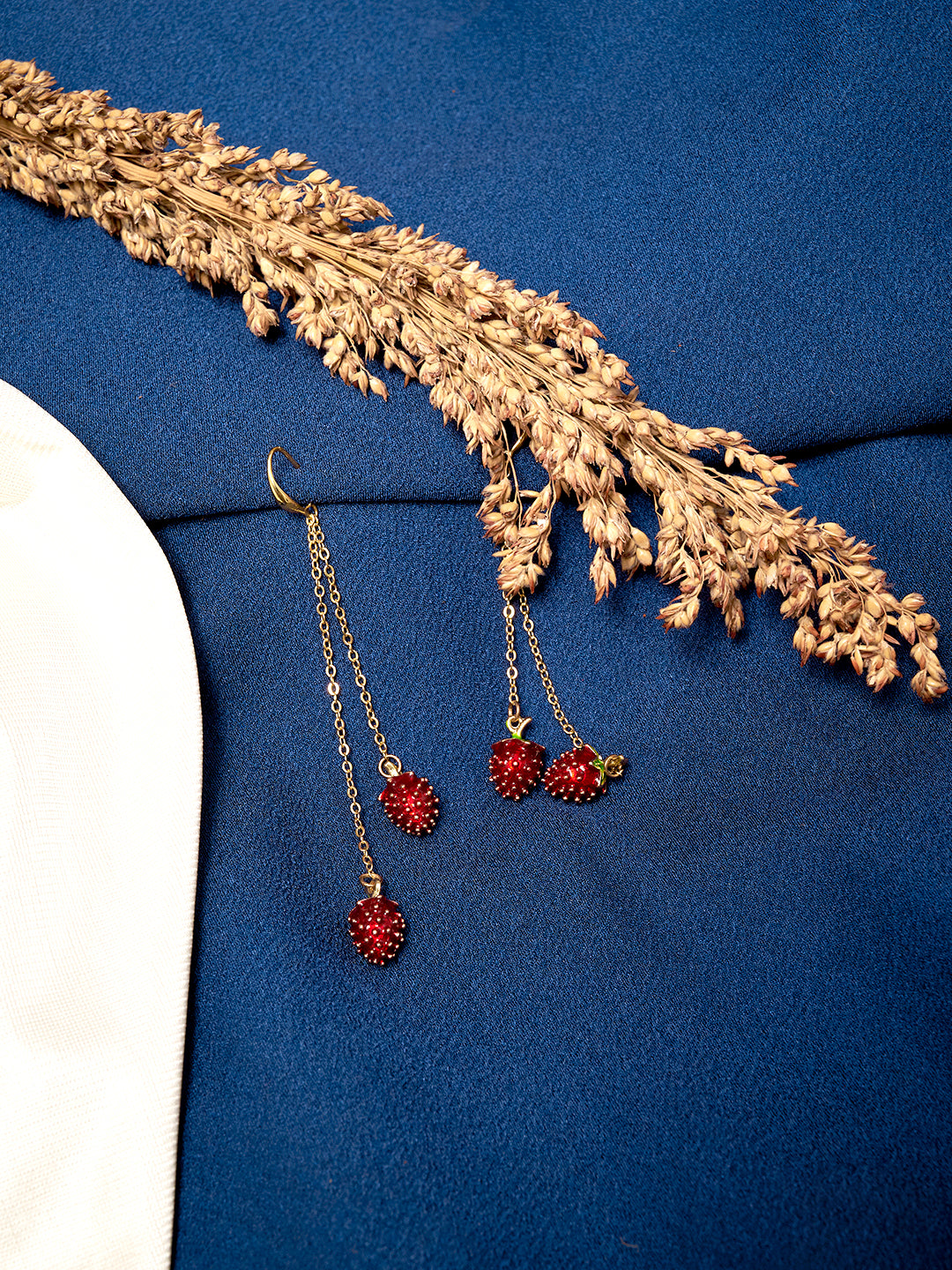 Women Gold Plated Strawberry Shaped Stainless Steel Drop Earrings