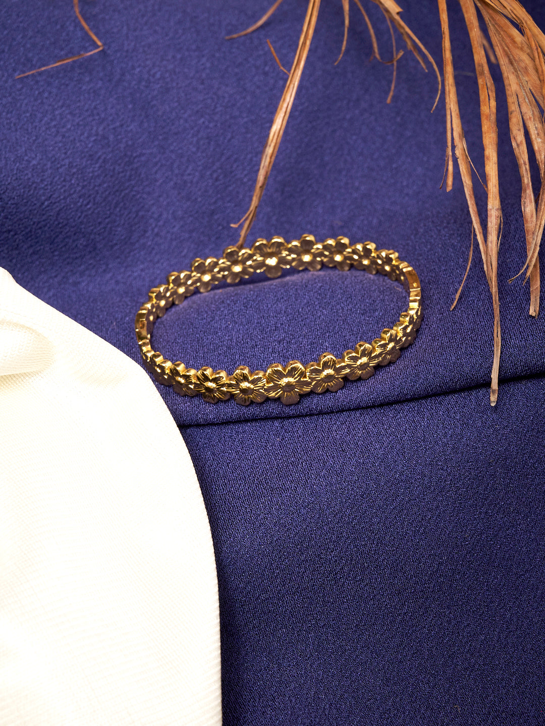 Women Gold-Plated Bangle-Style Bracelet