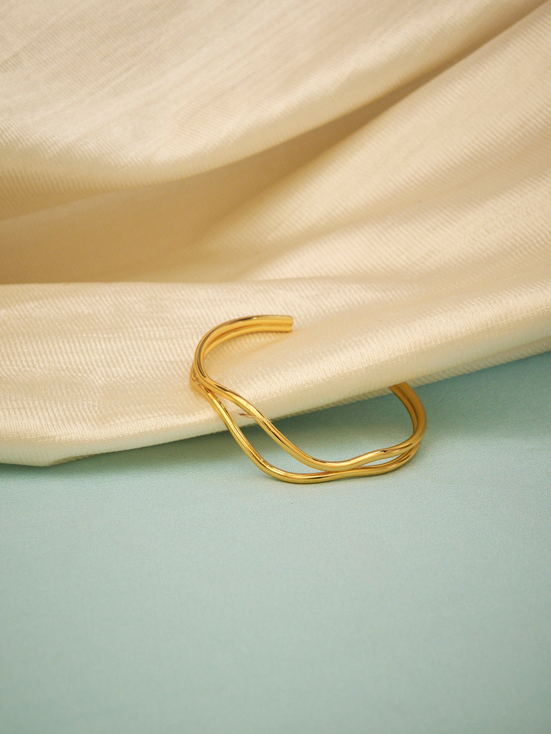 Women 14K Gold Plated Stainless Steel Designer Bracelet
