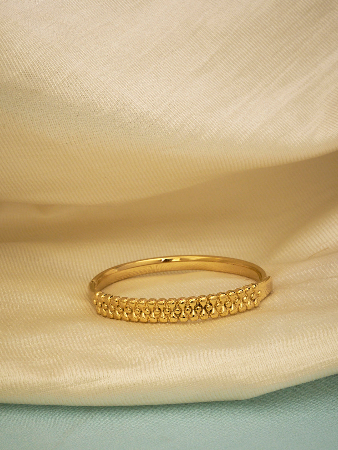 Women Brass Gold-Plated Kada Bracelet