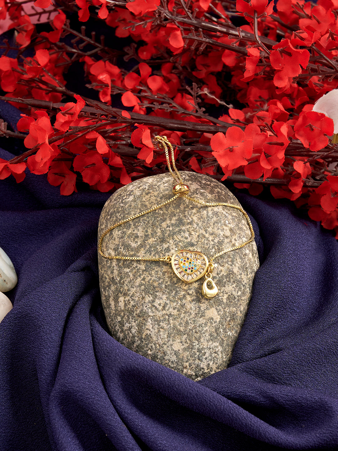 Women Gold-Plated Heart Wraparound Charm Bracelet