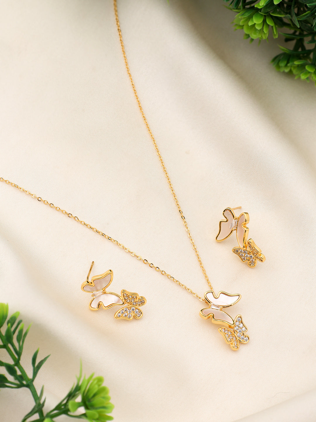 Women Butterflies Gold Plated Artificial Stones Necklace With Earrings