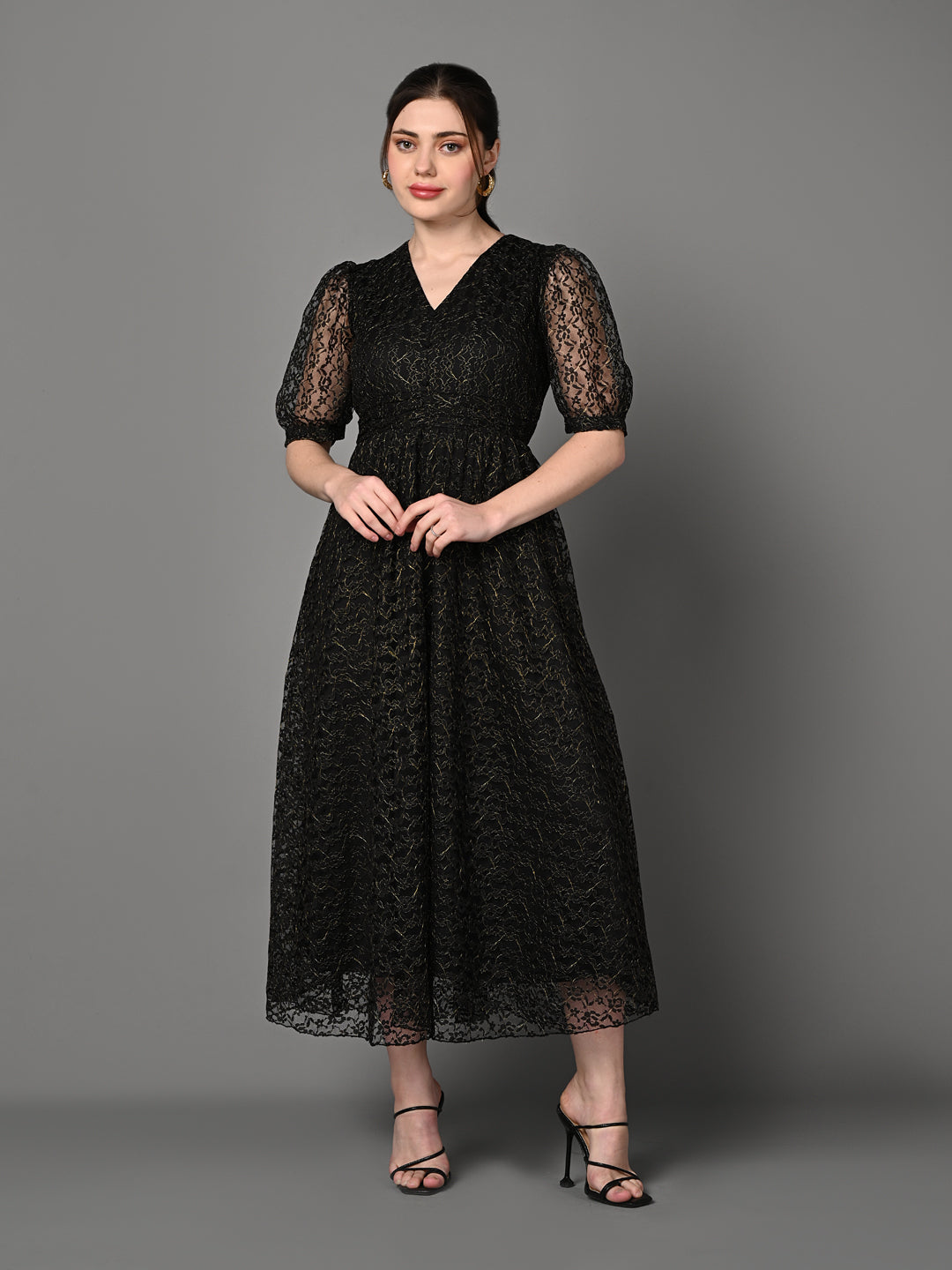 Stylish Black Textured Pleated Midi Dress