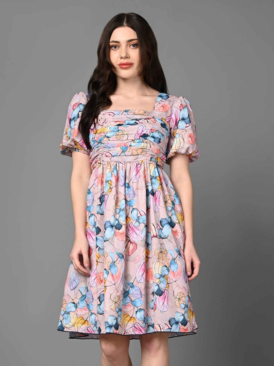 Stylish Floral-Patterned Pleated Dress
