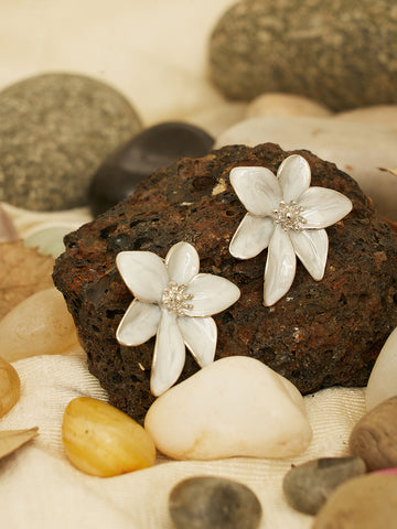 Women Fancy White Petal Earrings