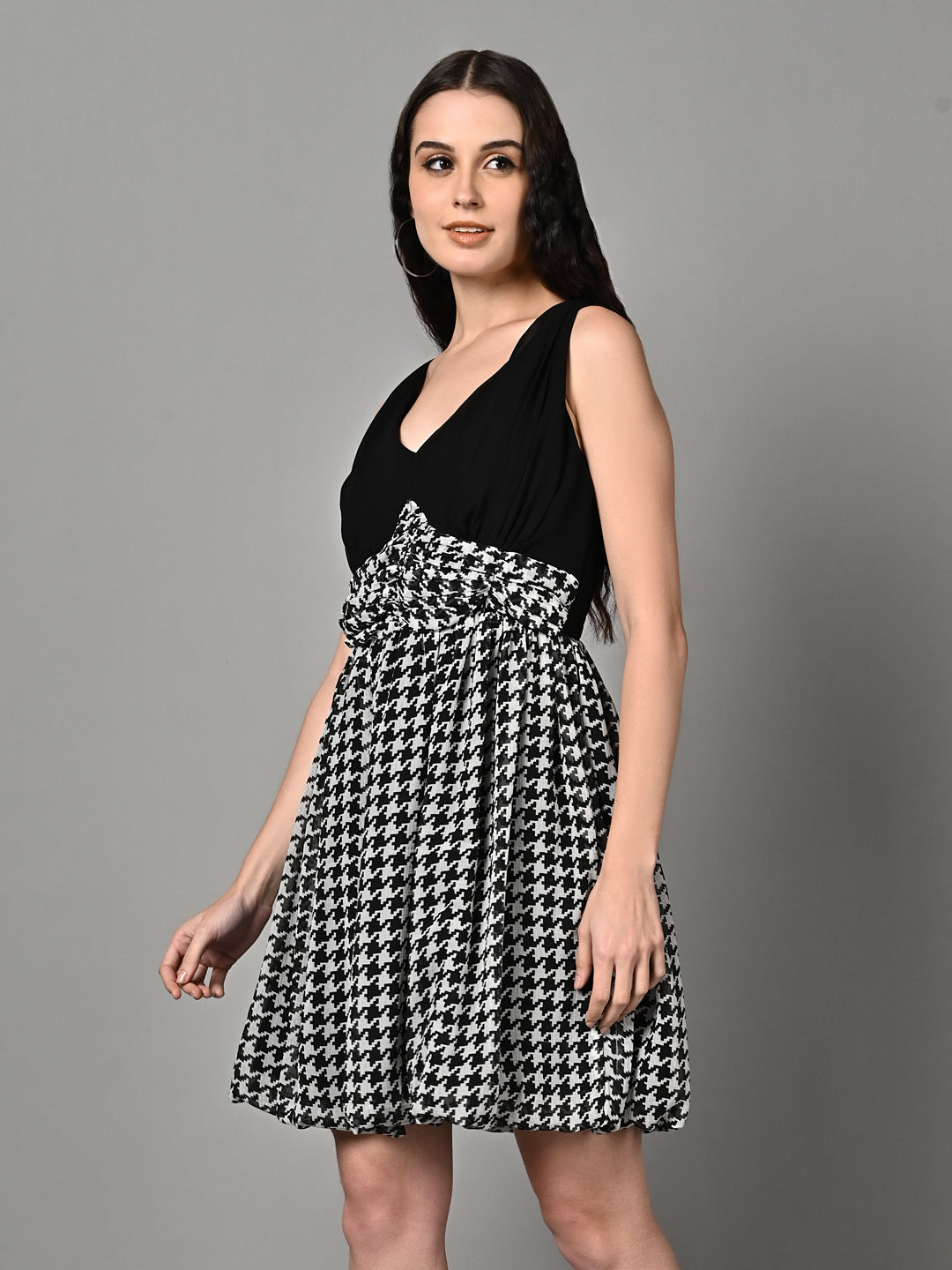 Classy Black & White Printed Pleated Flared Dress
