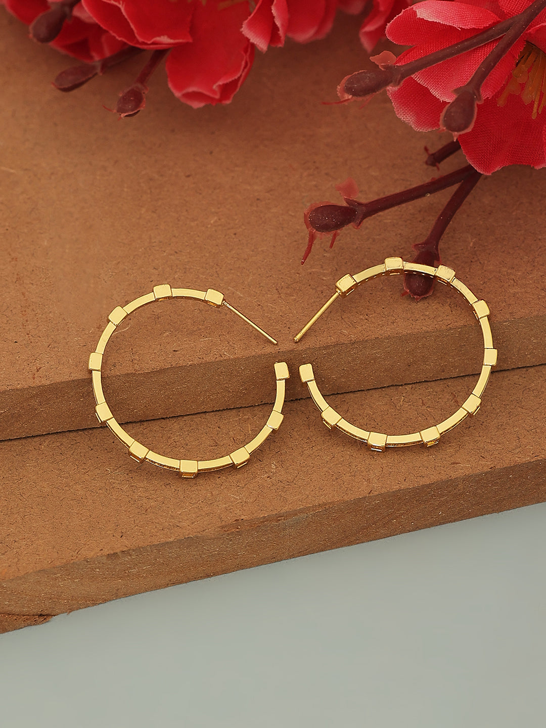 Circular Gold pleated Hoop Earrings
