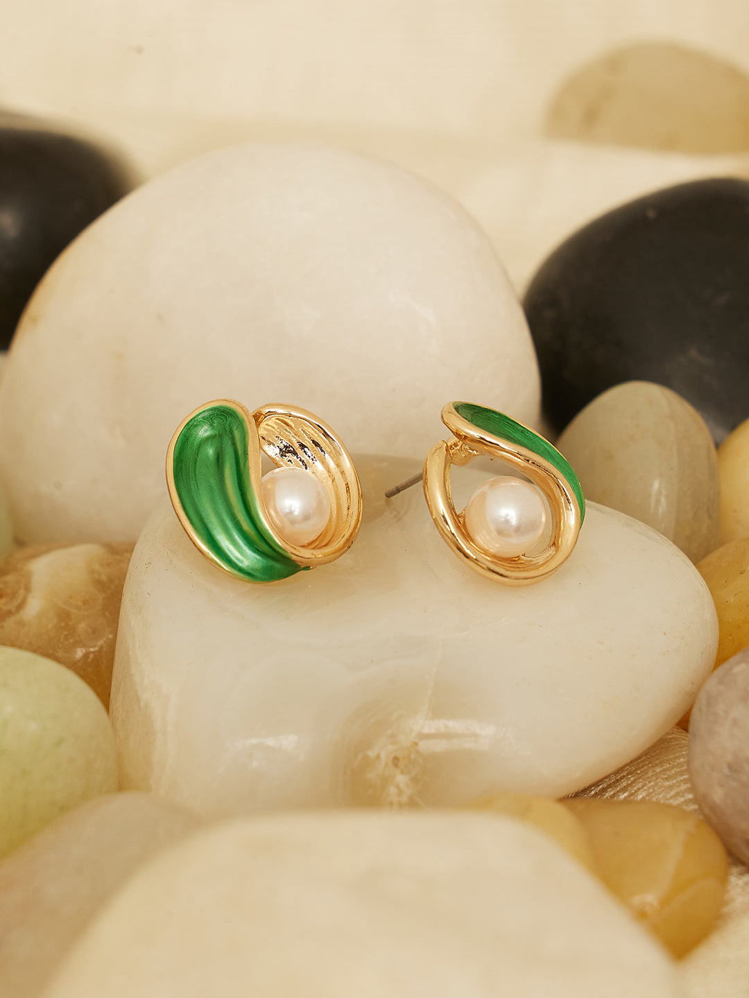 Women Gold Plated Leaf Circular Studs Earrings