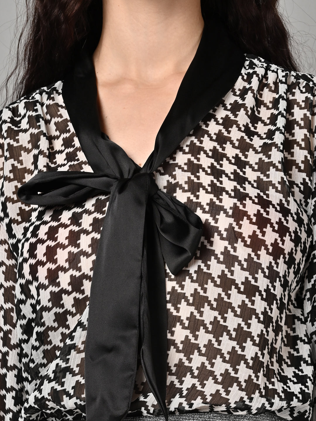 Classy Patterned Black & White Top