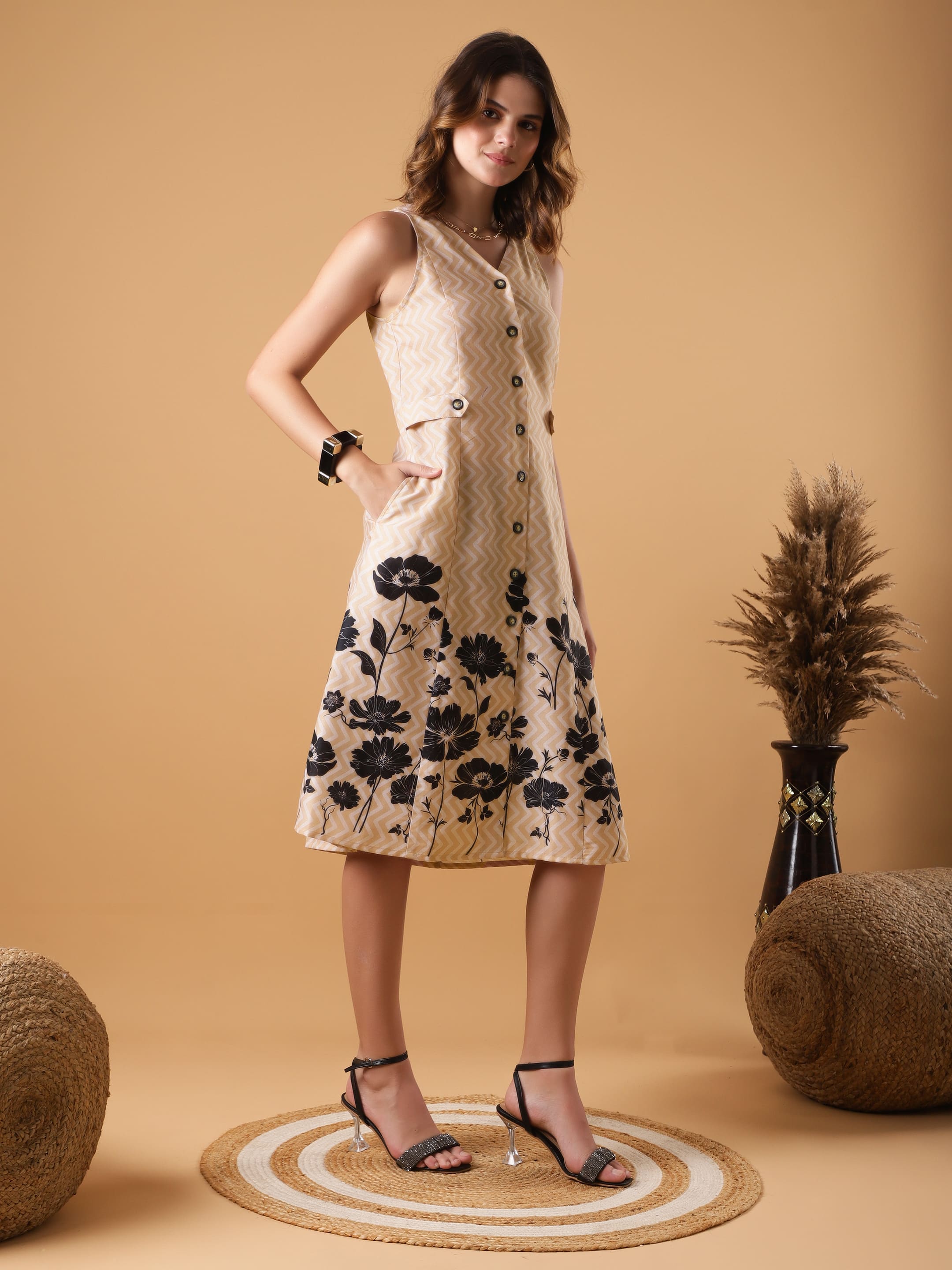 V-neck Sleevless Shirt Dress