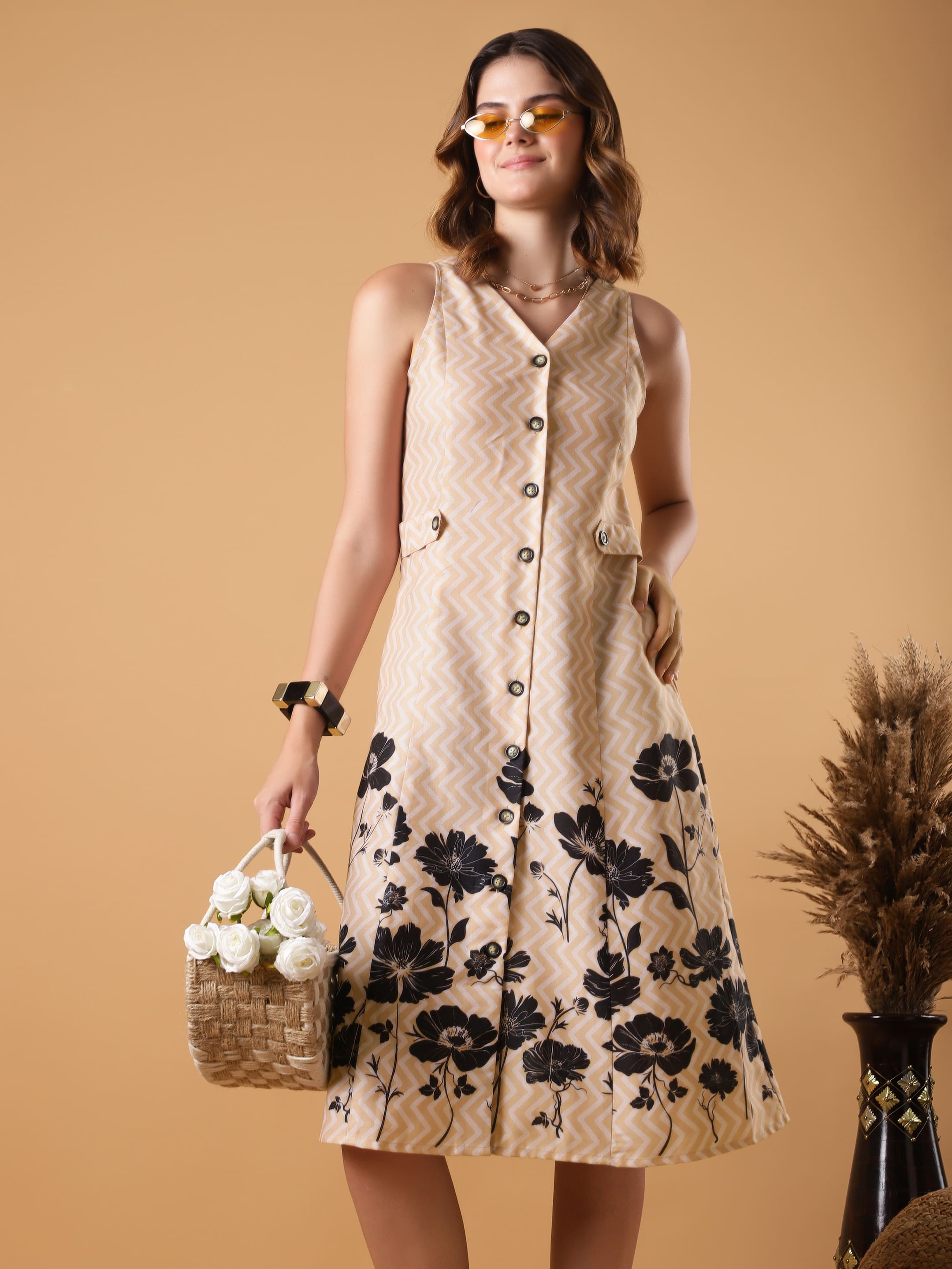 V-neck Sleevless Shirt Dress