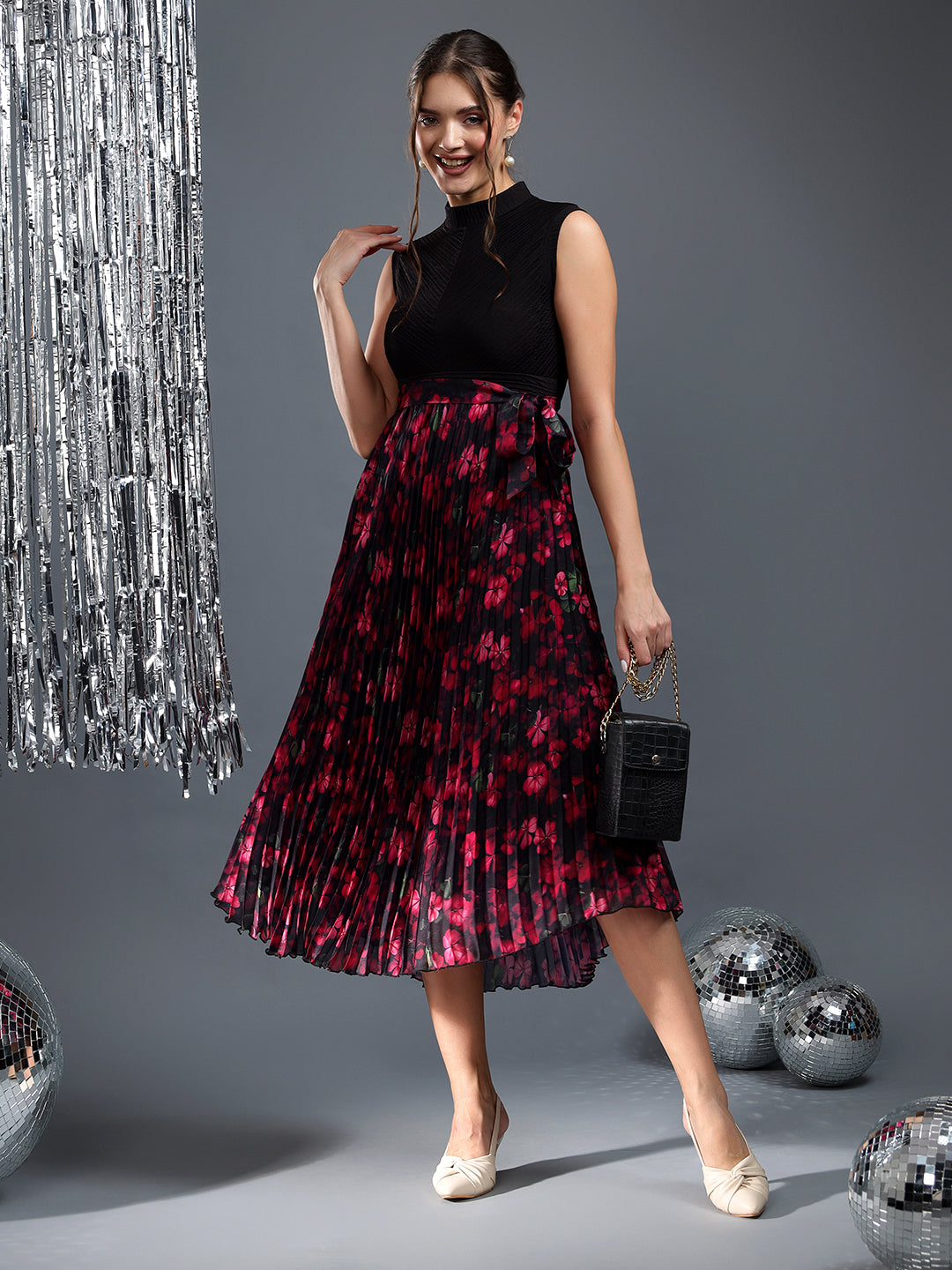 Black and Red Pleated A-Line Dress