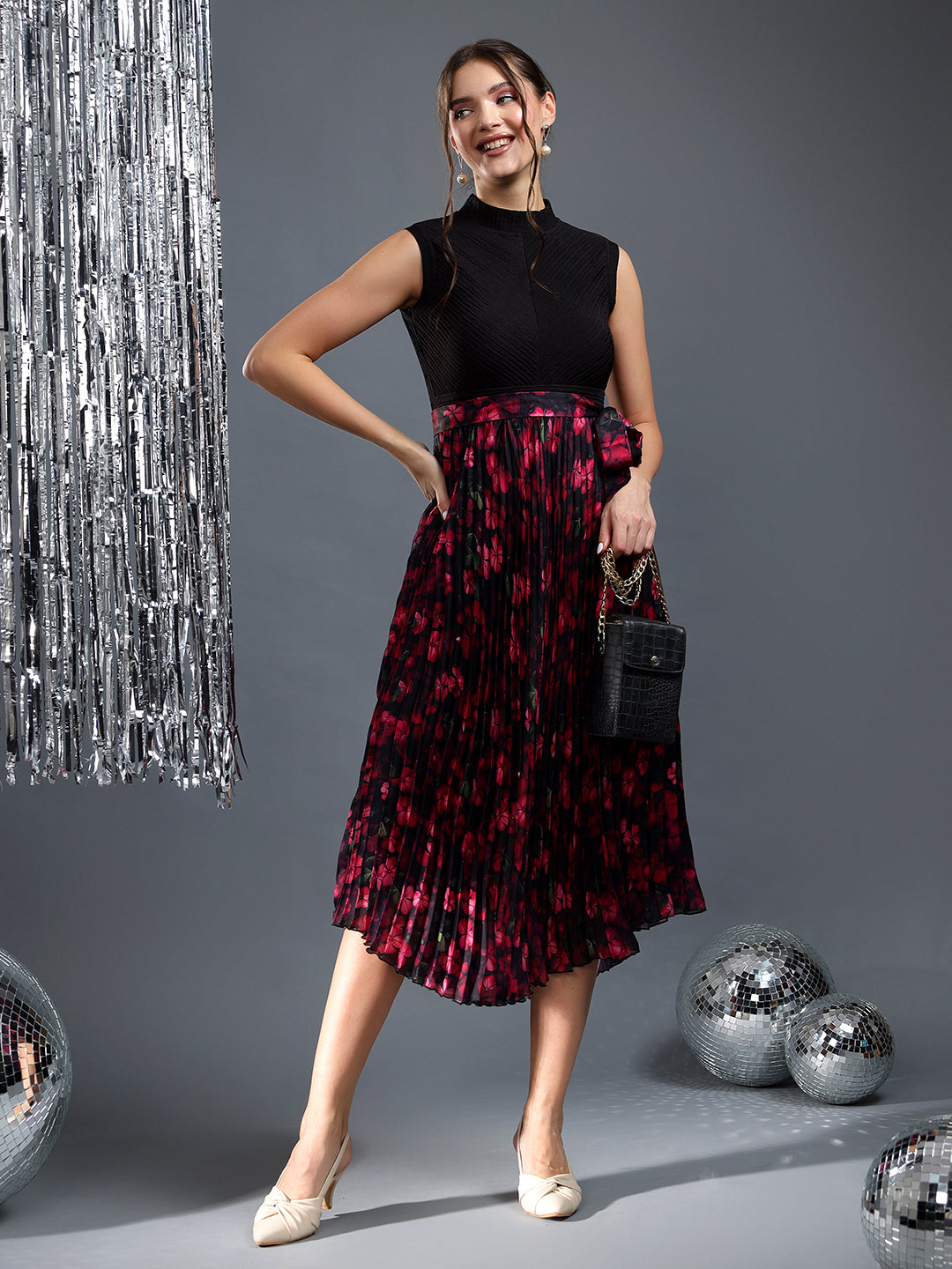 Black and Red Pleated A-Line Dress